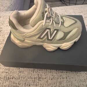 New Balance Kids' Cream and Green Sneakers